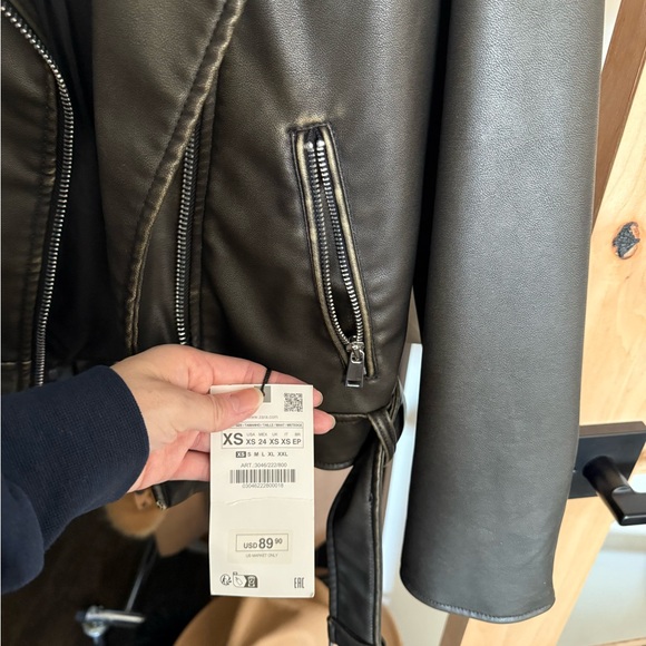 Zara Distressed Brown Faux Leather Jacket - Picture 4 of 6
